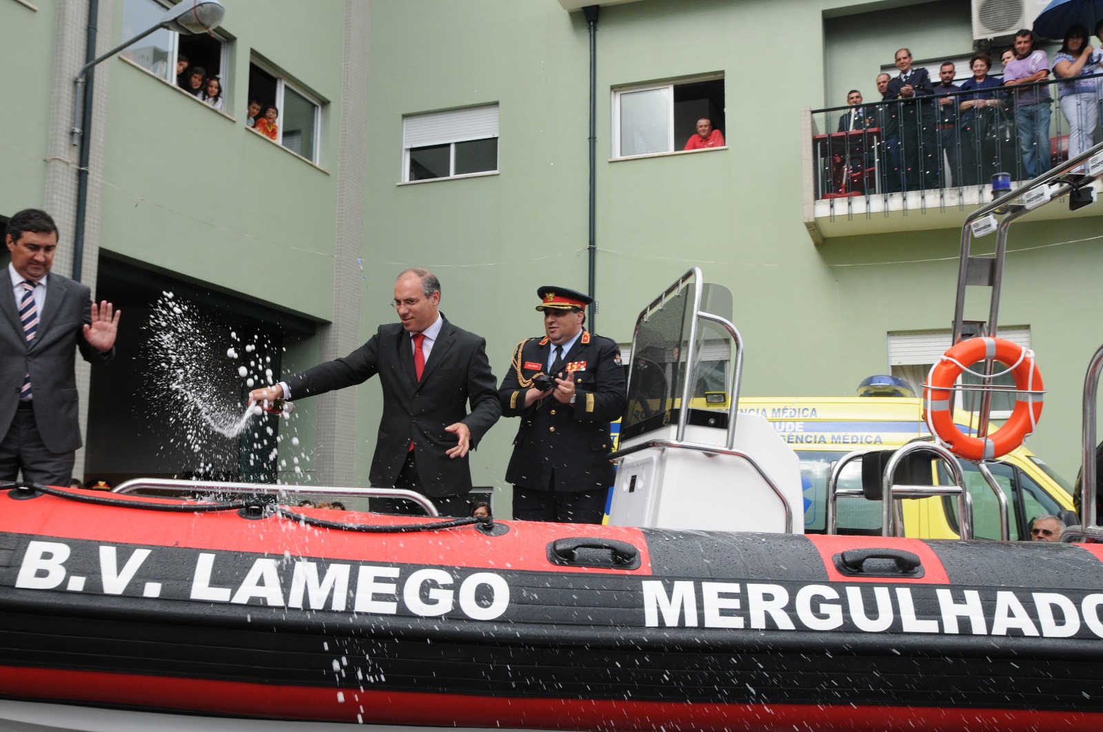 Valorização e apoio aos Bombeiros Voluntários de Lamego… foi sempre prioridade de Francisco Lopes